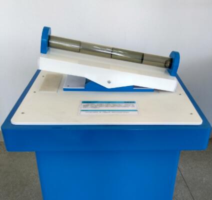 科技展品科普器材教学仪器-穿墙而过